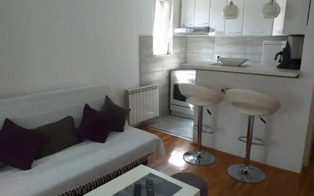 Apartman Dora