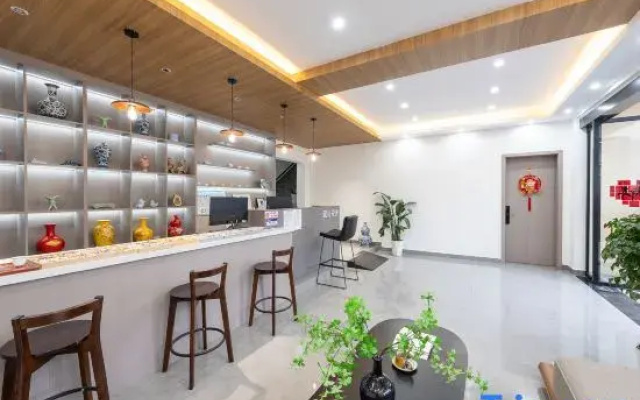 Jinshan Anshe Homestay (Taoxichuan Creative Plaza)