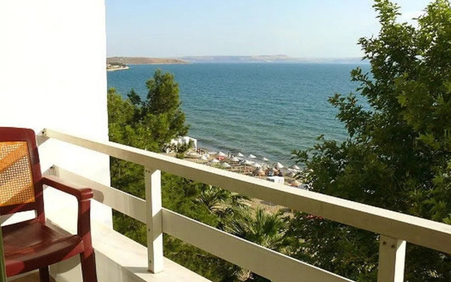 Kondu Hotel
