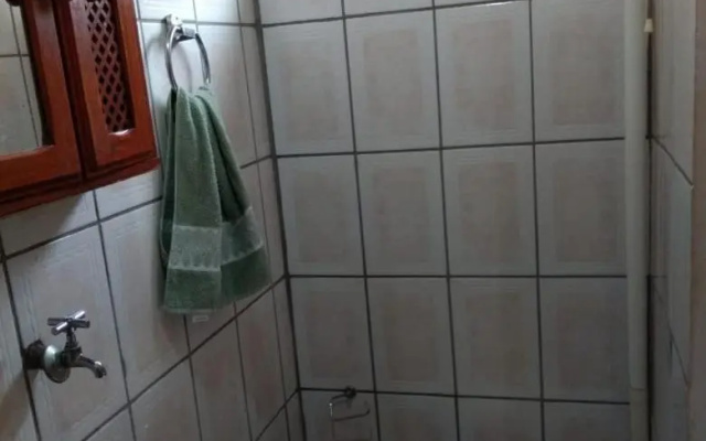 Chalé suíte com ar em Resende
