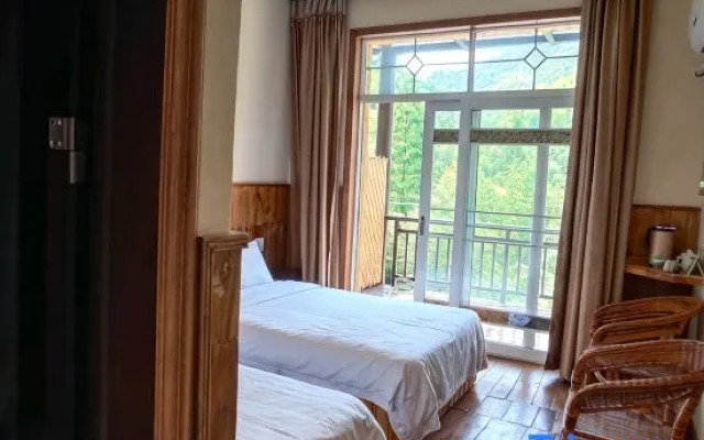 Yuan Ming Hotel
