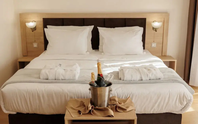 Green Wood Hotel & SPA