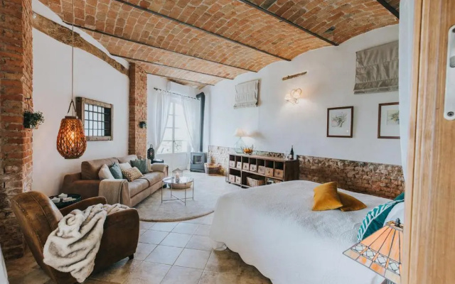 La Villa Hotel