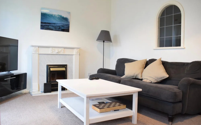 Modern 1 Bedroom Apartment Near London Bridge
