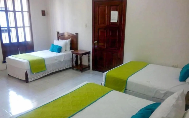 Hotel Casa Blanca
