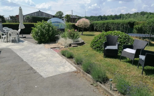 Sweet Home in Chiny With Garden
