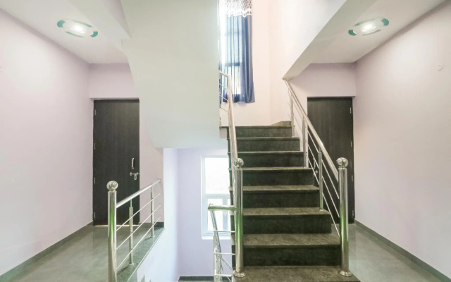OYO 82274 Hotel Sunflower