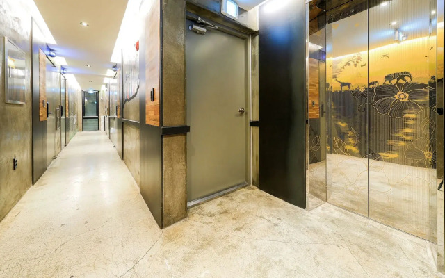 Hotel Less Seoul