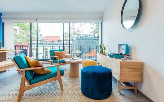 Отель Colorful and Artsy 3BR 2BA Apt in Roma Norte Мехико