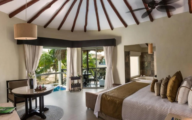 El Dorado Casitas Royale 