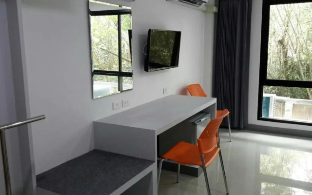 Sakura Budget Hotel