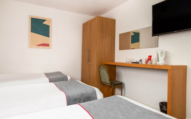 Superior Triple Room