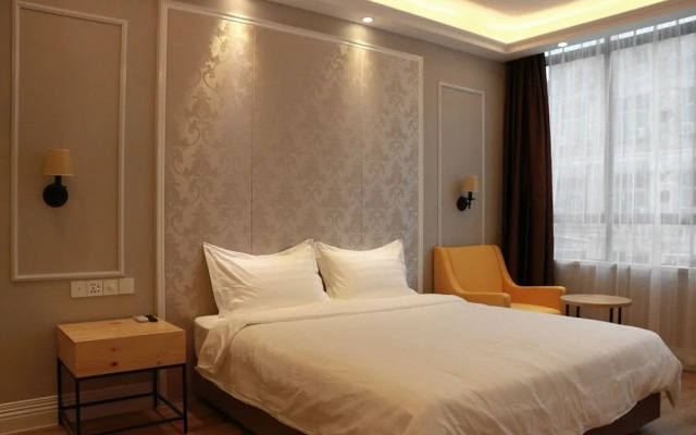 Solo Hotel Shuanglong Store