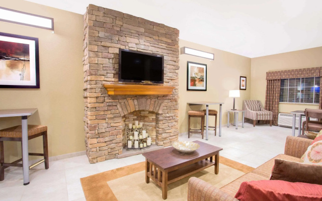 SureStay Plus Hotel by Best Western Buckhannon