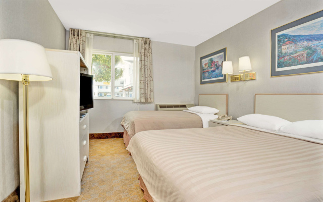 Travelodge by Wyndham Mill Valley/Sausalito