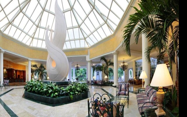 Отель Gran Bahia Principe Jamaica Hotel Ямайка, Ранавей-Бей - отзывы, цены и фото номеров - забронировать отель Gran Bahia Principe Jamaica Hotel онлайн вид на фасад