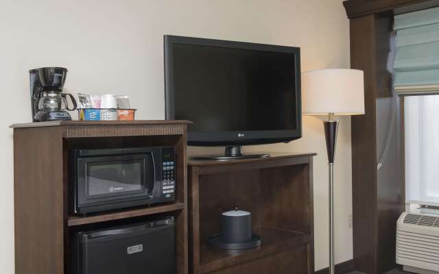 Hampton Inn and Suites Kokomo