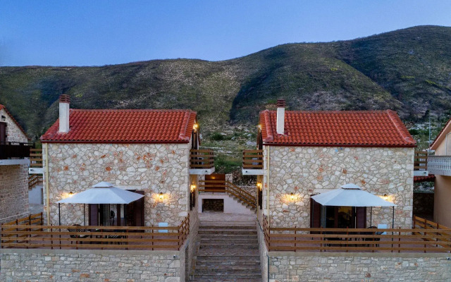 Maritina Houses