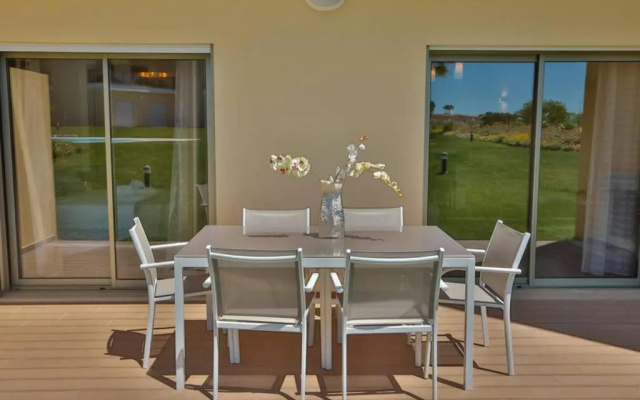 Marina Garden Apartment