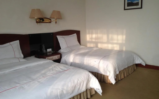 Xinjiang Kai Yuan Hotel