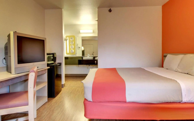 Motel 6 Des Moines, IA - North