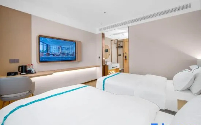 Yunzhishang Hotel (Lijiang Ancient City Xueshan Road)