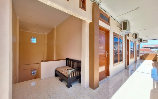 RedDoorz Syariah Near Pasar Raya Padang
