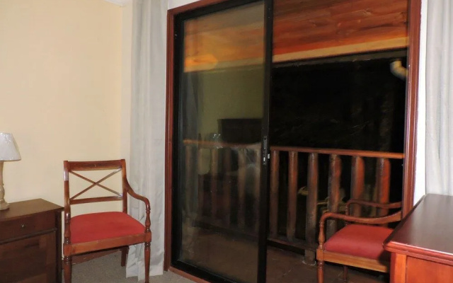 Casa de Noah Bed & Breakfast