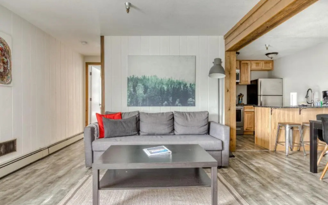 Glorious Mt Hood Condo #304