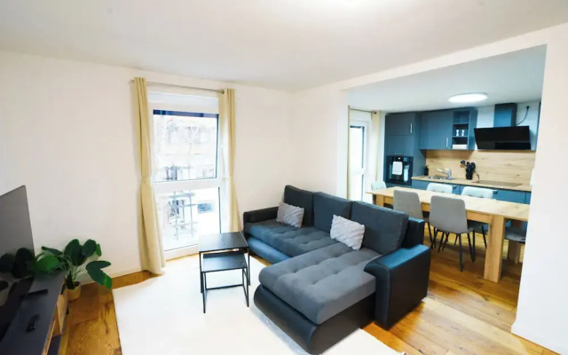 KC Hostings - Prestige Apartments