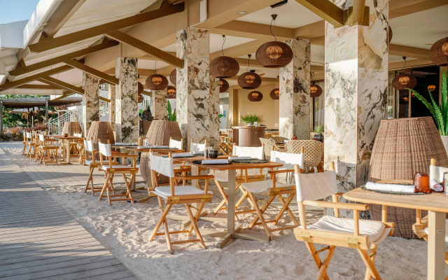 Papagayo Beach Hotel