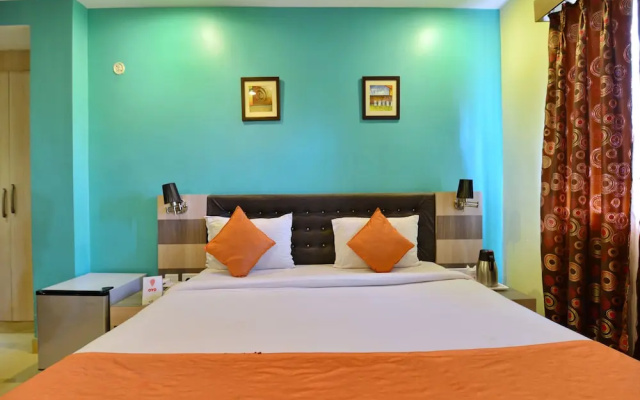 OYO 10909 Sunrise INN