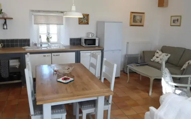 Le Petit Chez Vieuille