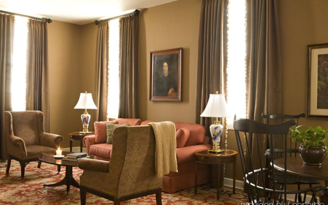 The Delafield Hotel