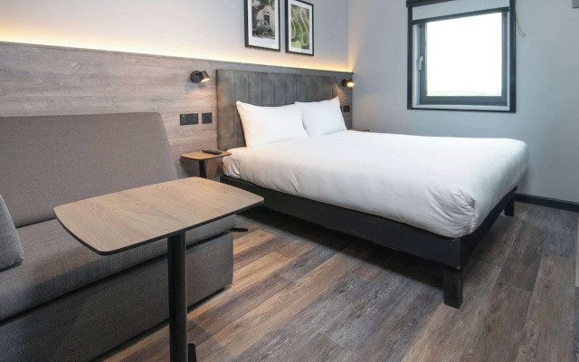 Ibis Styles London Gatwick Airport