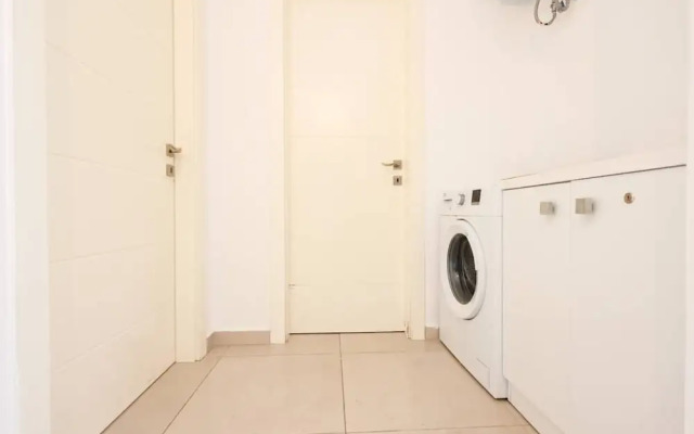 Perla Apartment 001 in Plazhi San Pietro
