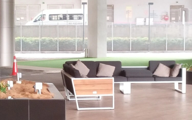 Robertson Suites Z
