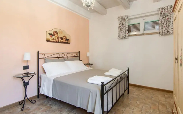 Villa in Ostra Vetere With Pool and Jacuzzis