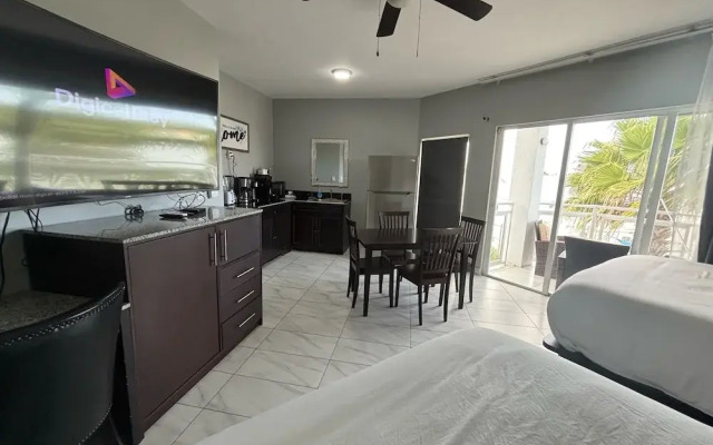 Grace Bay Suites