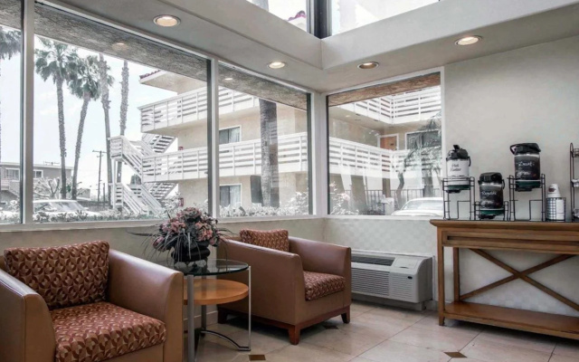 Comfort Inn North Anaheim