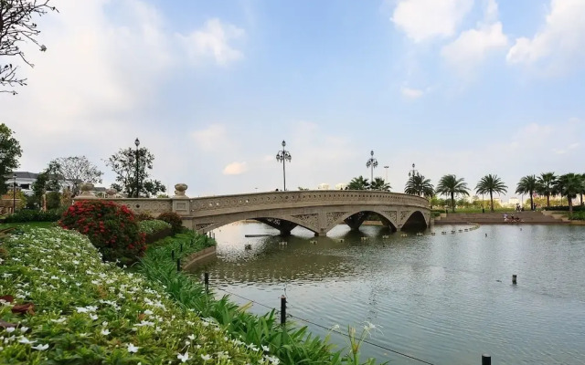 Vinhomes Central Park Landmark Apartment