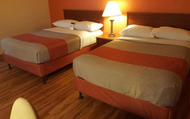 Motel 6 Maryland Heights, MO
