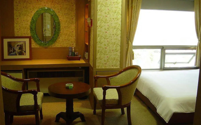 Suwon Regency Hotel
