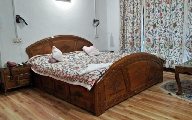 Magic Himalayan Cottage
