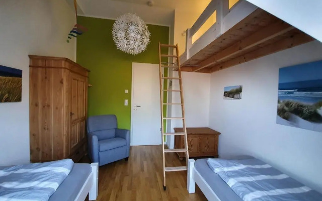 Strandesburg-mit-Sauna-12