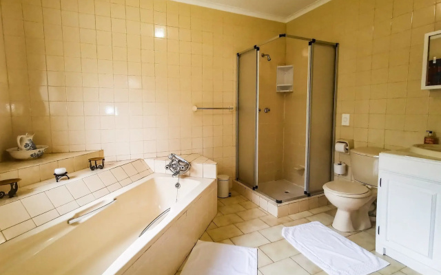 Loerie Guesthouse