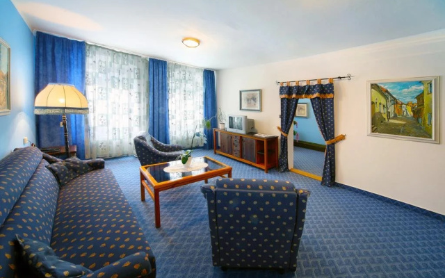 Hotel Solaster
