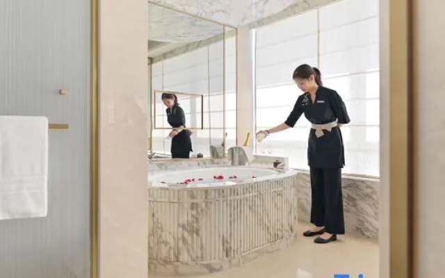 The Grand Suites at Four Seasons