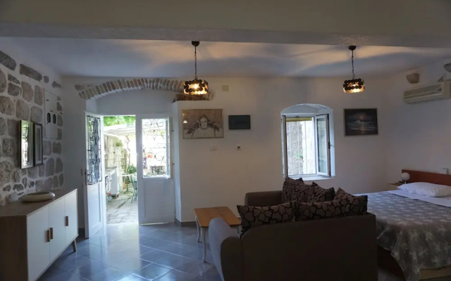 Guesthouse Dragutinovic