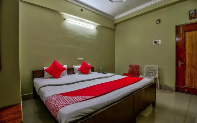 OYO 22434 Hotel Royal Arya